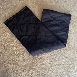 Lululemon Black Reversable scarf.